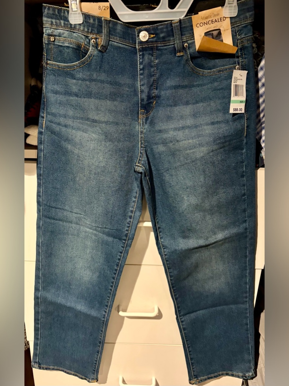 BNWT Curve Appeal High Rose Comfort Waist Straight Jeans 8/29
